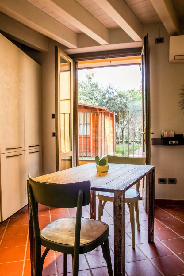 Goccia Di Lago Desenzano del Garda Eksteriør billede